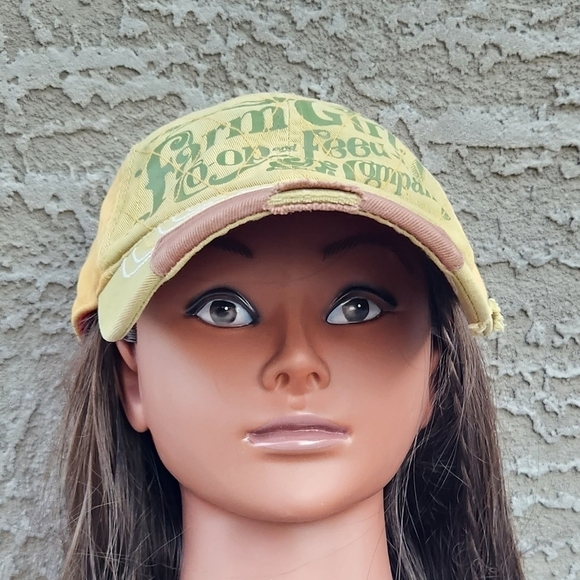FARM GIRL CAP‎ - Picture 5 of 6